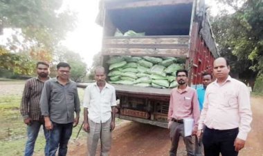अवैध उर्वरक के परिवहन पर ट्रक सहित खाद जब्त