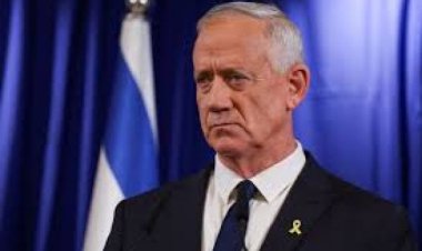 इसराइल के वॉर कैबिनेट मंत्री बेनी गैन्ट्ज़ ने दिया अपने पद से इस्तीफ़ा