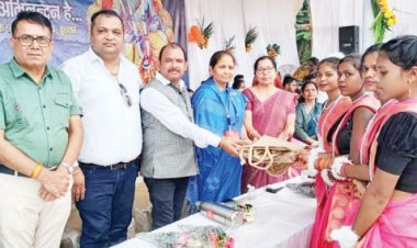 किसी भी समाज की पहचान उसकी कला व संस्कृति से होती है- सिंहदेव