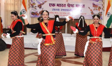 रायपुर : ‘एक भारत श्रेष्ठ भारत‘ कार्यक्रम से देश की अखंडता मजबूत-राज्यपाल डेका एक भारत श्रेष्ठ भारत‘